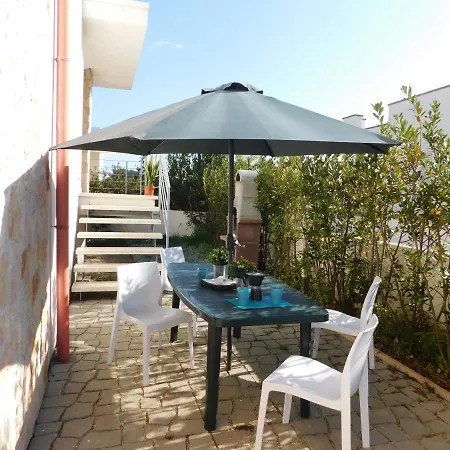 Casa Pescoluse 116 *